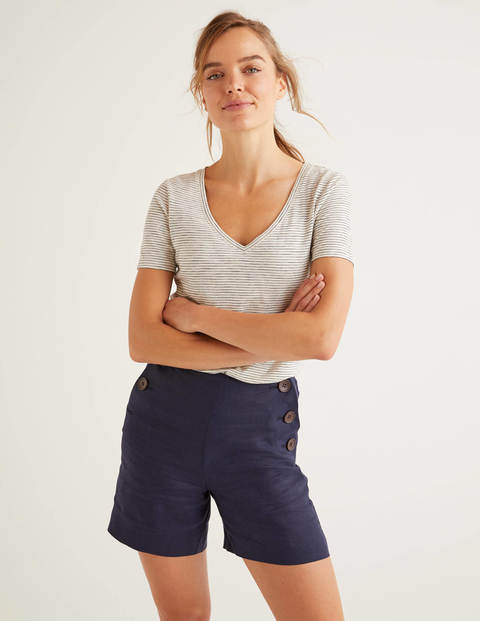 The Cotton V-neck Tee - Ivory/Navy The Cotton V-neck Tee - Ivory/Navy