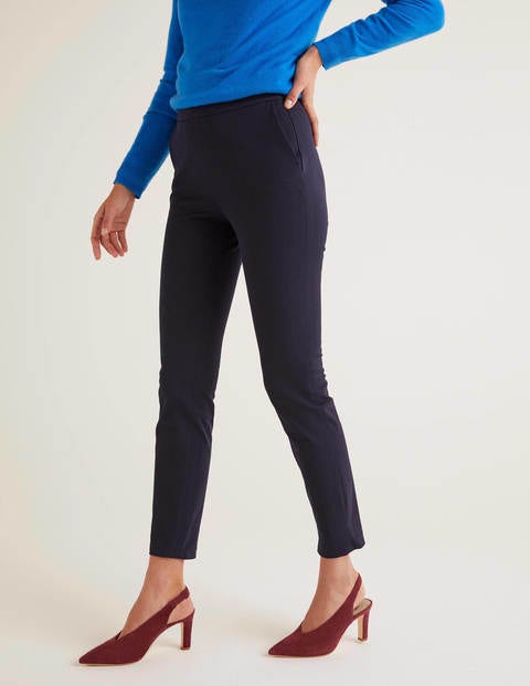 Bath Bi-Stretch 7/8 Trousers - Navy Bath Bi-Stretch 7/8 Trousers - Navy