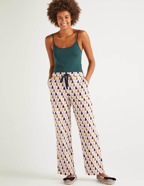 Bas de pyjama confortable Vanessa - Ivoire, motif arbres géométrique Bas de pyjama confortable Vanessa - Ivoire, motif arbres géométrique