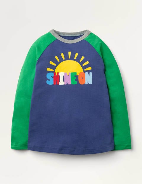 Raglan-Oberteil mit Regenbogenfarben - Segelblau, Shine On Raglan-Oberteil mit Regenbogenfarben - Segelblau, Shine On