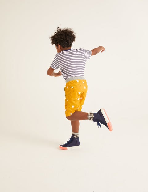 Abenteuer-Shorts - Sonnengelb, Sterne Abenteuer-Shorts - Sonnengelb, Sterne