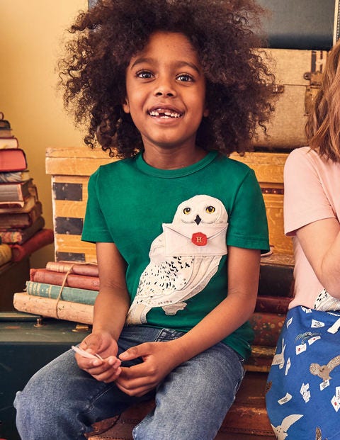 Hedwig Appliqué T-Shirt - Mountain Green Hedwig Appliqué T-Shirt - Mountain Green