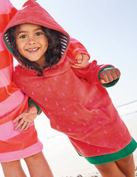 Fröhliches Frottee-Strandkleid - Mohnblumenrot, Erdbeere Fröhliches Frottee-Strandkleid - Mohnblumenrot, Erdbeere