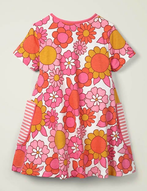 Short-Sleeved Printed Tunic - Pink Camelia Sixties Floral Short-Sleeved Printed Tunic - Pink Camelia Sixties Floral