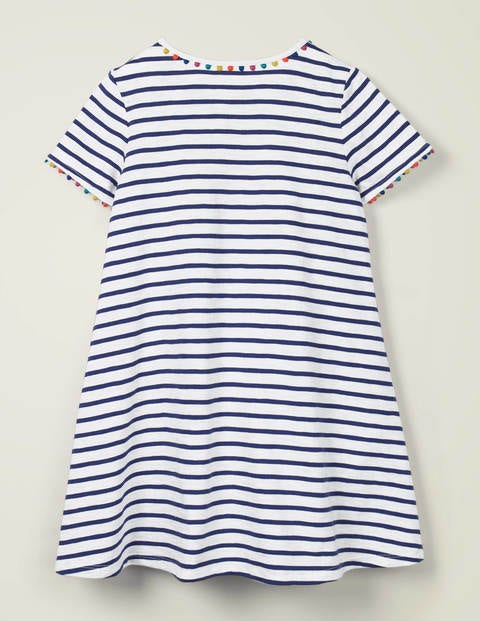 Charlie Jerseykleid mit Bommeln - Violettblau/Naturweiß Charlie Jerseykleid mit Bommeln - Violettblau/Naturweiß