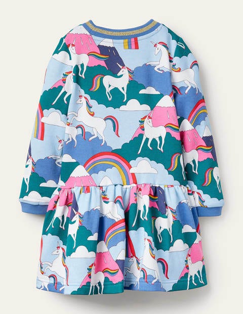 Gemütliches Sweatshirt-Kleid mit Muster - Bunt, Berge mit Einhörnern Gemütliches Sweatshirt-Kleid mit Muster - Bunt, Berge mit Einhörnern