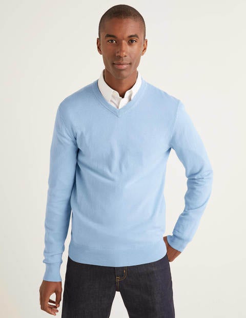 Bloomsbury V-Neck - Cloud Blue Melange Bloomsbury V-Neck - Cloud Blue Melange