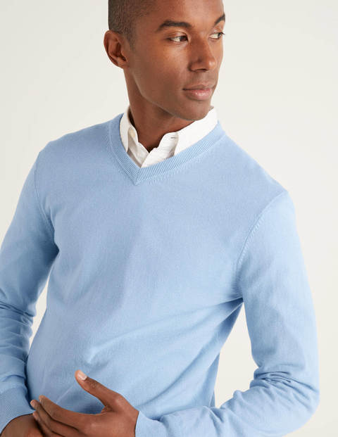 Bloomsbury V-Neck - Cloud Blue Melange Bloomsbury V-Neck - Cloud Blue Melange