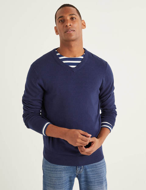 Bloomsbury Pullover Mit V-Ausschnitt - Navy Bloomsbury Pullover Mit V-Ausschnitt - Navy