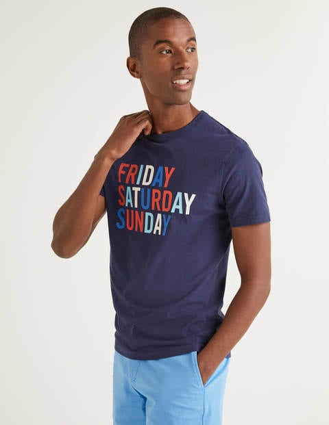 T-Shirt Mit Motiv - Langes Wochenende T-Shirt Mit Motiv - Langes Wochenende