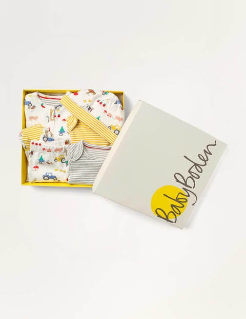 5 Piece Newborn Gifting Set - Ivory Sprout's Farm 5 Piece Newborn Gifting Set - Ivory Sprout's Farm
