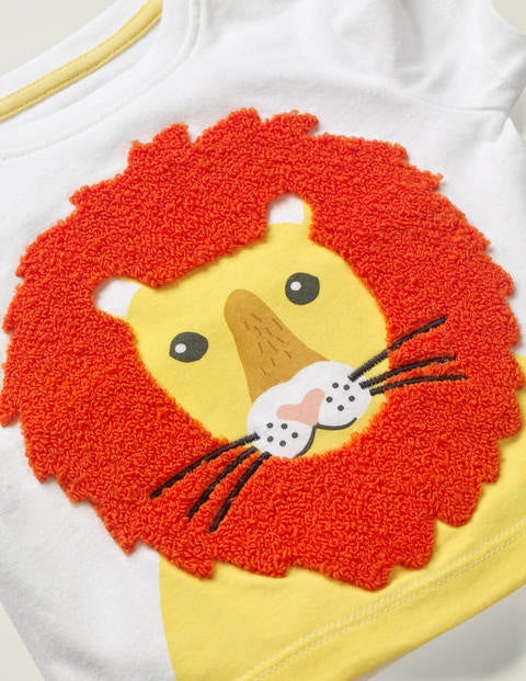 Bouclé Logo T-shirt - White Lion Bouclé Logo T-shirt - White Lion