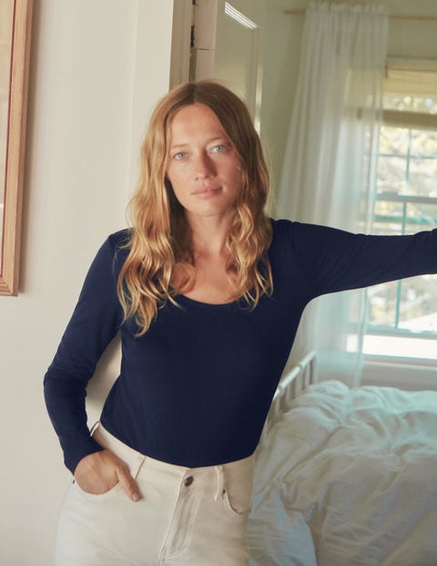 Supersoft Scoop Neck Tee - Navy Supersoft Scoop Neck Tee - Navy