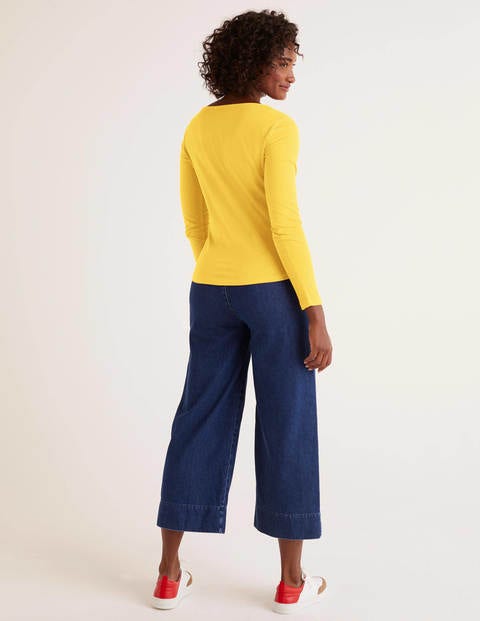 Supersoft Scoop Neck Tee - Maize Supersoft Scoop Neck Tee - Maize