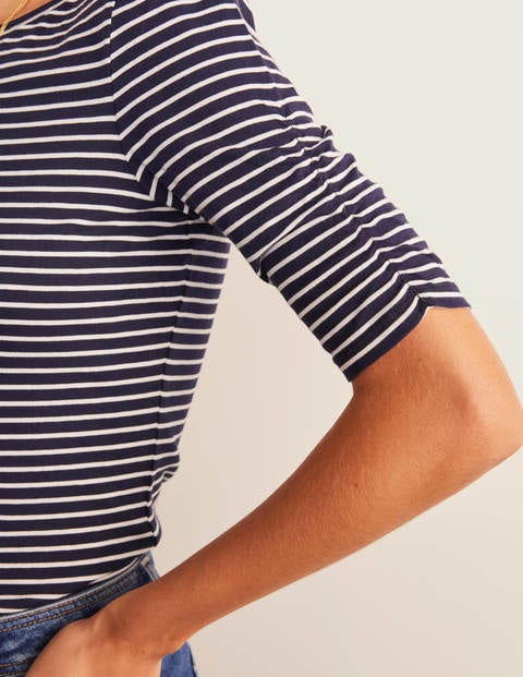 Florrie Ruched Sleeve Top - Navy/Ivory Florrie Ruched Sleeve Top - Navy/Ivory