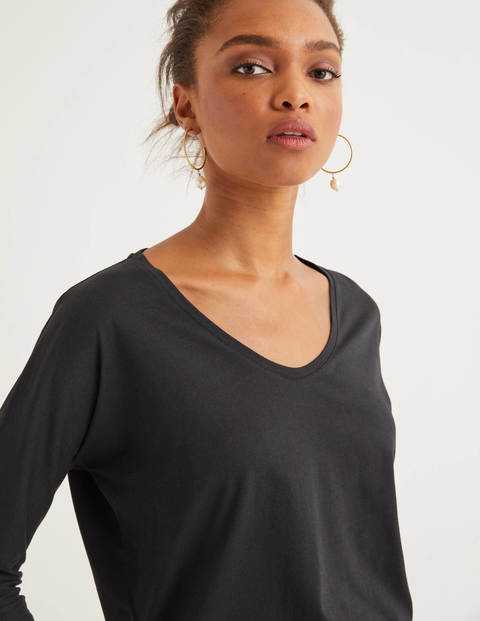 Supersoft Easy Voop Tee - Black Supersoft Easy Voop Tee - Black