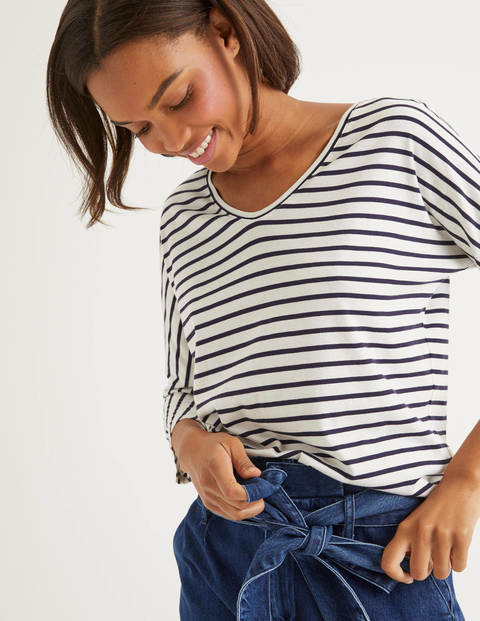 Supersoft Easy Voop Tee - Ivory/Navy Supersoft Easy Voop Tee - Ivory/Navy