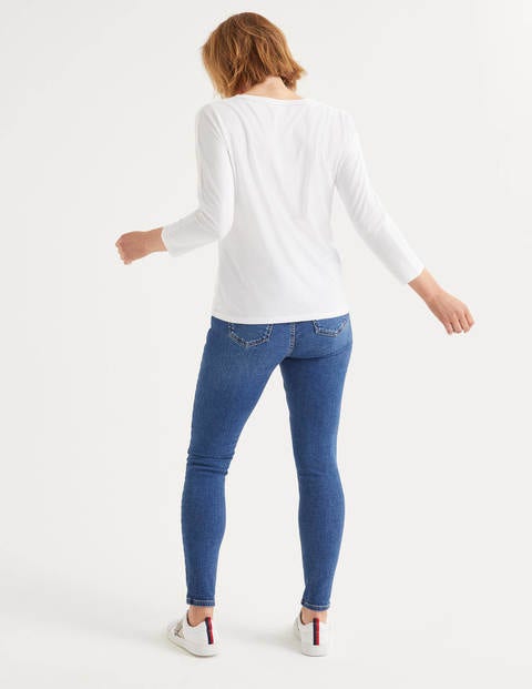 Supersoft Easy Voop Tee - White Supersoft Easy Voop Tee - White