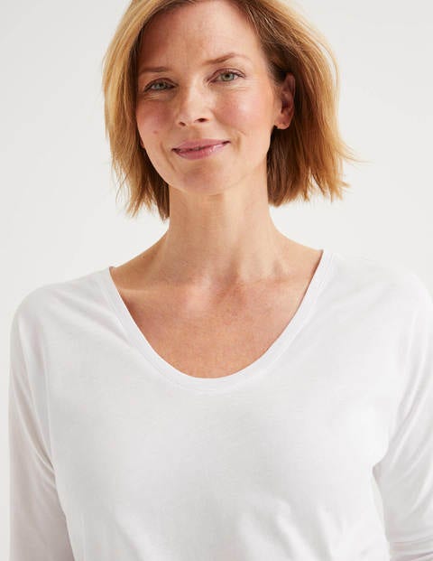Supersoft Easy Voop Tee - White Supersoft Easy Voop Tee - White