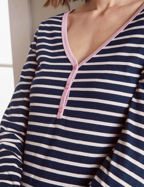 Theodora Henley-Jerseyoberteil - Navy/Naturweiß Theodora Henley-Jerseyoberteil - Navy/Naturweiß