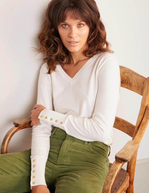 Eldon Cotton V-neck Jumper - Ivory Eldon Cotton V-neck Jumper - Ivory