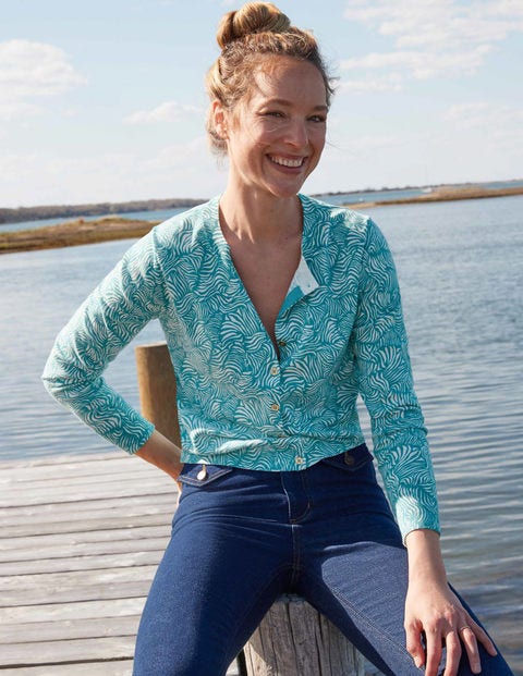 Cardigan col rond Eldon en coton - Bleu Lomond, vague zèbre Cardigan col rond Eldon en coton - Bleu Lomond, vague zèbre
