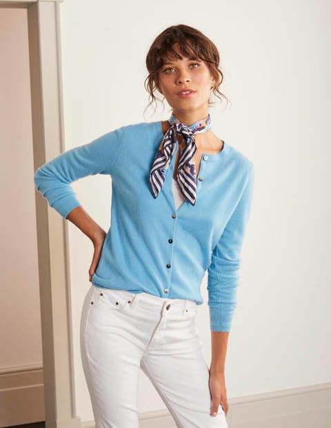 Kaschmircardigan mit Rundhalsausschnitt - Schottenrockblau Kaschmircardigan mit Rundhalsausschnitt - Schottenrockblau