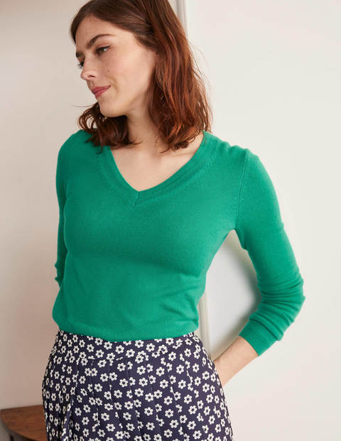 Kaschmirpullover mit V-Ausschnitt - Wiesengrün Kaschmirpullover mit V-Ausschnitt - Wiesengrün