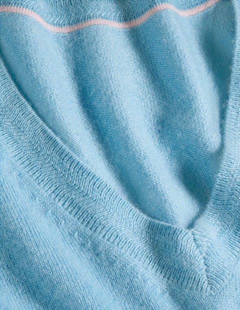 Cashmere V-neck Sweater - Lomond Blue Cashmere V-neck Sweater - Lomond Blue