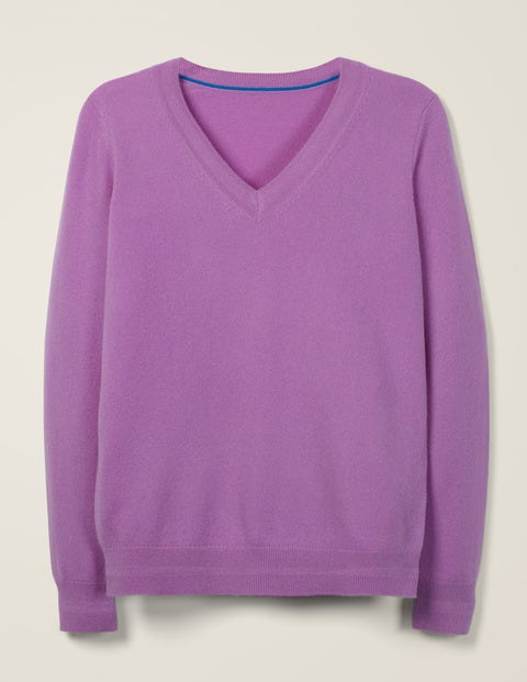 Cashmere V-neck Sweater - Lupin Cashmere V-neck Sweater - Lupin