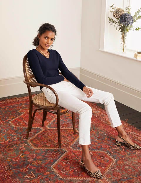 Cashmere V-neck Sweater - Navy Cashmere V-neck Sweater - Navy