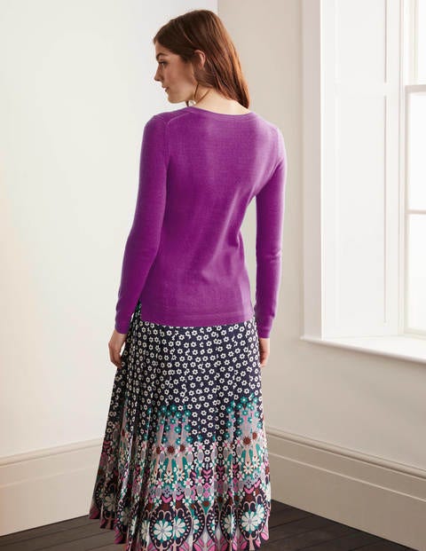 Cashmere V-neck Sweater - Jewel Purple Cashmere V-neck Sweater - Jewel Purple
