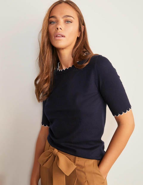 Suffolk Strick-T-Shirt mit Wellensaum - Navy Suffolk Strick-T-Shirt mit Wellensaum - Navy