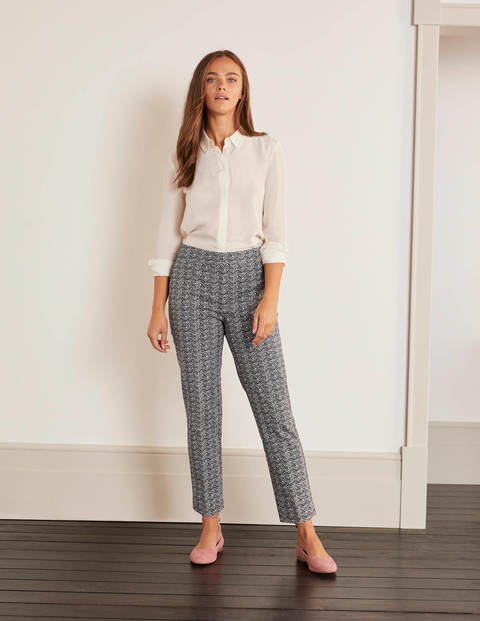 Richmond 7/8 Trousers - French Navy, Pebble Chevron Richmond 7/8 Trousers - French Navy, Pebble Chevron