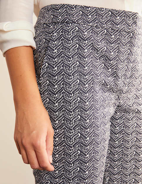Richmond 7/8 Trousers - French Navy, Pebble Chevron Richmond 7/8 Trousers - French Navy, Pebble Chevron