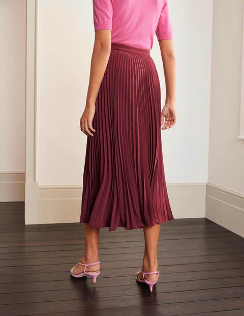 Kristen Pleated Skirt - Maroon Kristen Pleated Skirt - Maroon