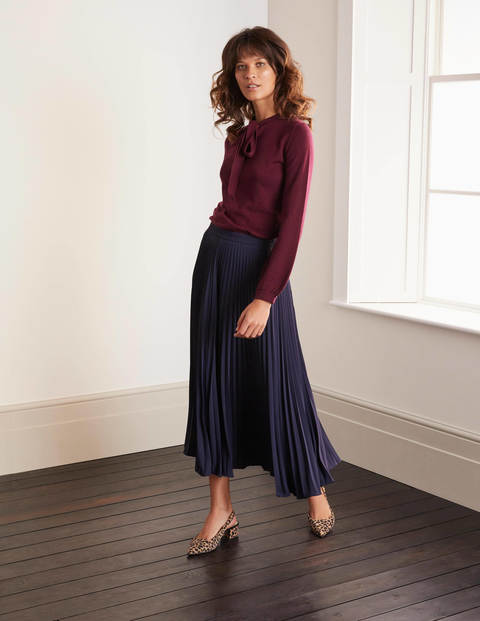 Kristen Pleated Skirt - Navy Kristen Pleated Skirt - Navy