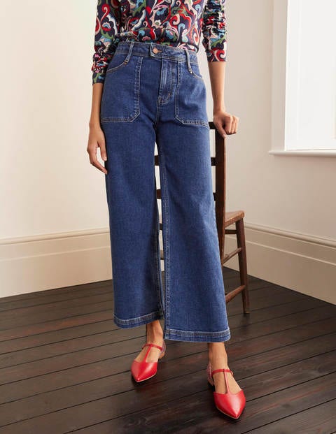 wide leg cargo pocket jeans