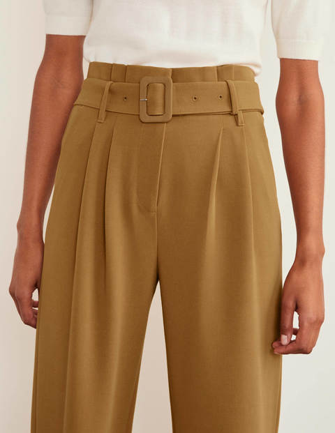 Powis Hose mit weitem Bein - Kamelbraun Powis Hose mit weitem Bein - Kamelbraun