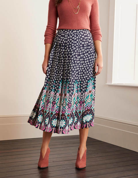 Musgrove Pleated Skirt - French Navy and Ivory Musgrove Pleated Skirt - French Navy and Ivory
