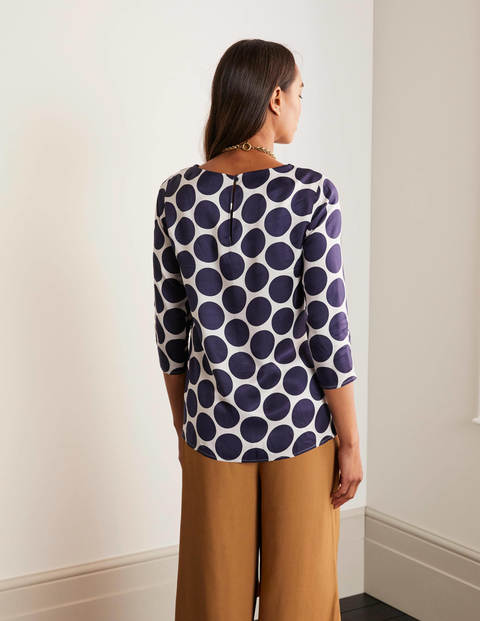 Top Jennifer - Pois Boden ivoire et bleu marine Top Jennifer - Pois Boden ivoire et bleu marine