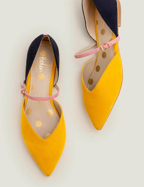 pointed flat shoes uk
