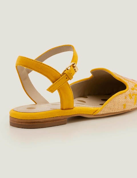 boden flat sandals