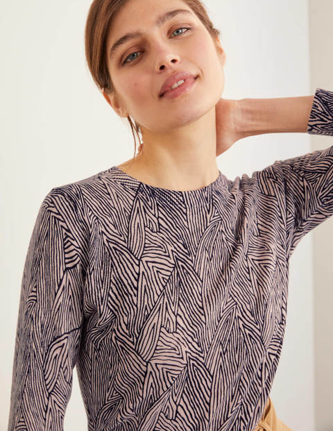Burford Printed Sweater - Milkshake, Tropical Leaf Burford Printed Sweater - Milkshake, Tropical Leaf
