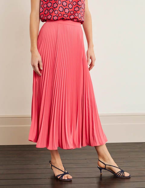 Kristen Pleated Skirt - Bright Camellia Kristen Pleated Skirt - Bright Camellia