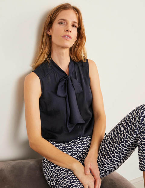 Maggie Bluse - Navy Maggie Bluse - Navy