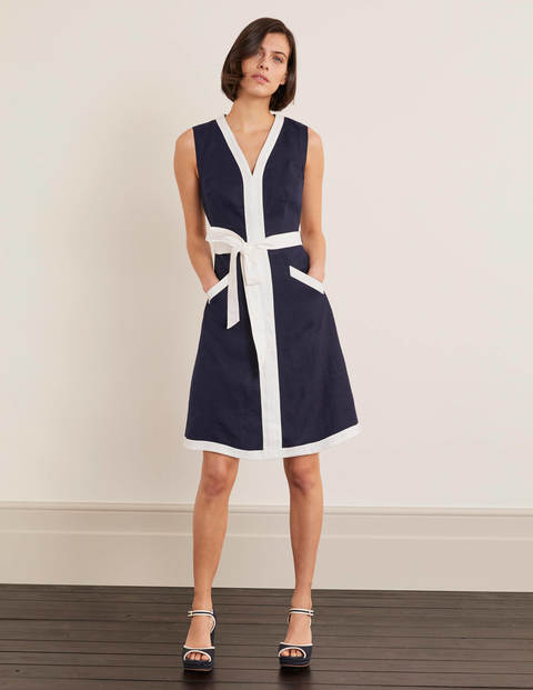 Josie Kleid mit Gürtel - Navy Josie Kleid mit Gürtel - Navy