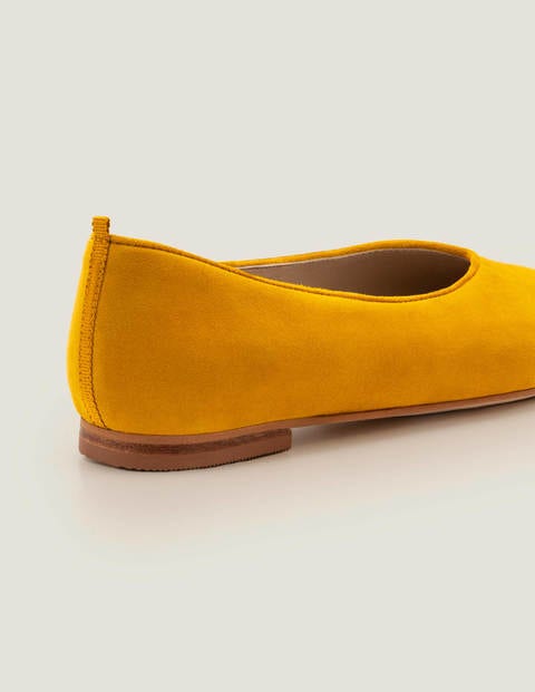 Julia Pointed Flats - Tuscan Sun Julia Pointed Flats - Tuscan Sun