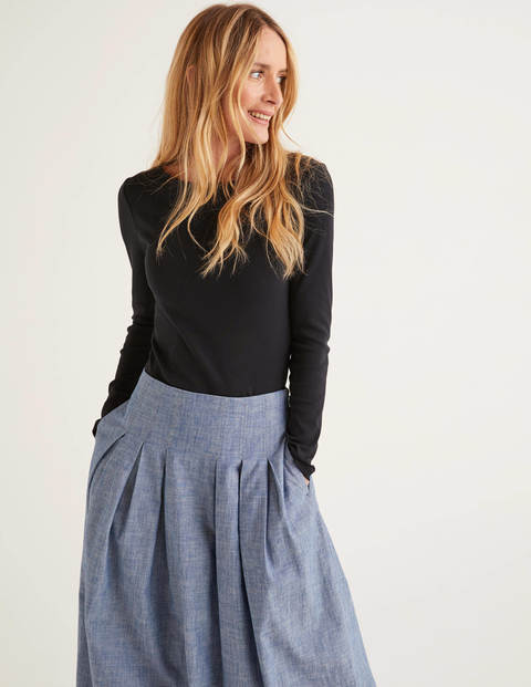 Essential Boatneck - Black Essential Boatneck - Black