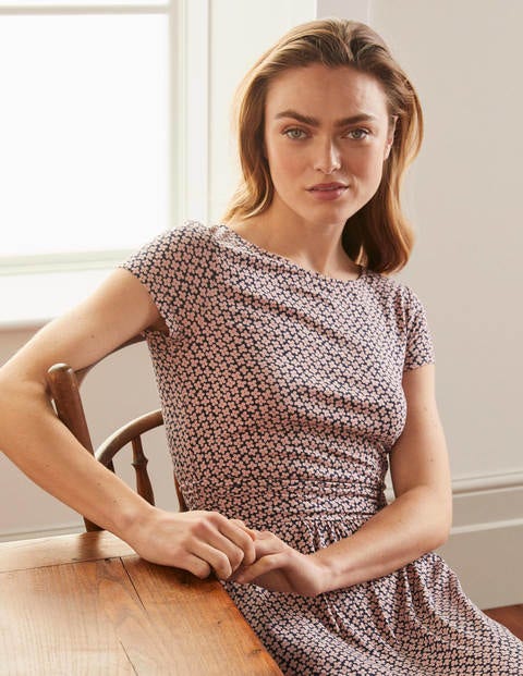 Robe Amelie en jersey - Rose craie, bouton de pâquerette Robe Amelie en jersey - Rose craie, bouton de pâquerette